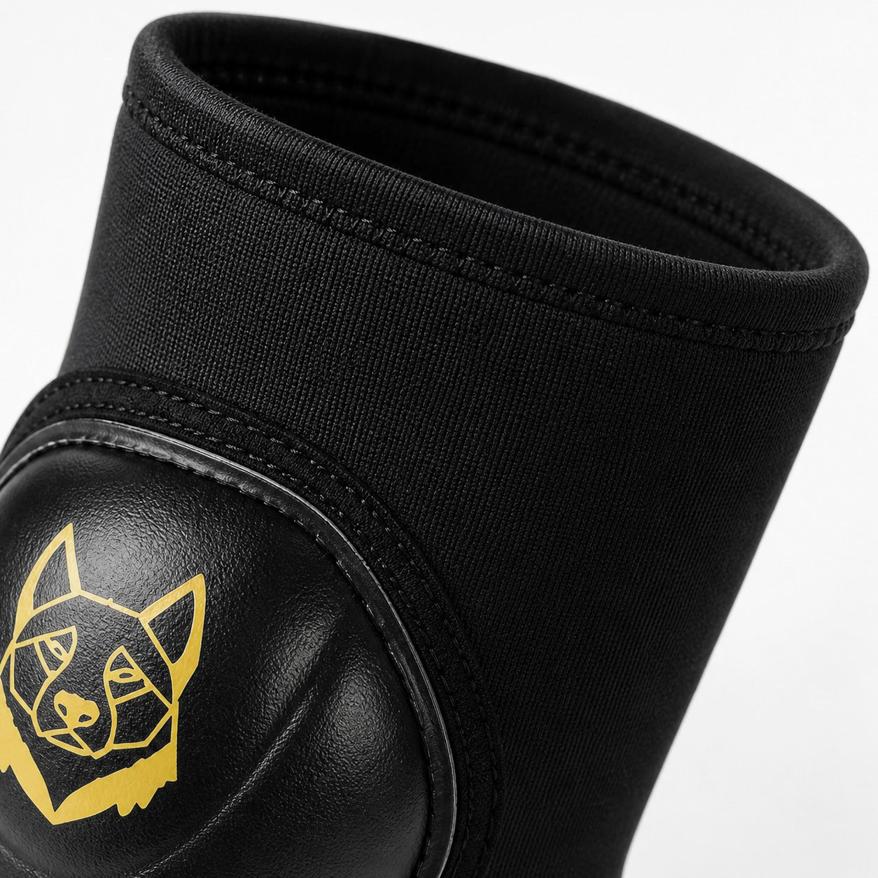 Protector de codos MMA/Kickboxing/Muay Thai cuero sintético premium